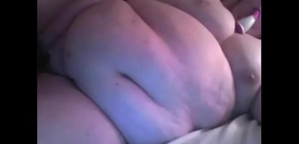  huge overweight obese woman toys her pussy on webcam